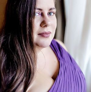 Meet your Posher, Krystal